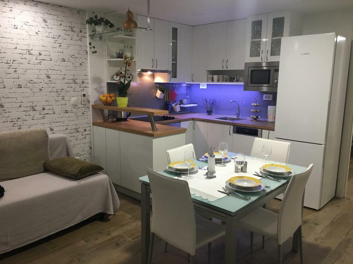 Narnia Apartamento Split Exterior foto